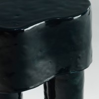 <a href="https://www.galeriegosserez.com/artistes/salomon-celine.html">Céline Salomon</a> - Owen - Tabouret 3 pieds